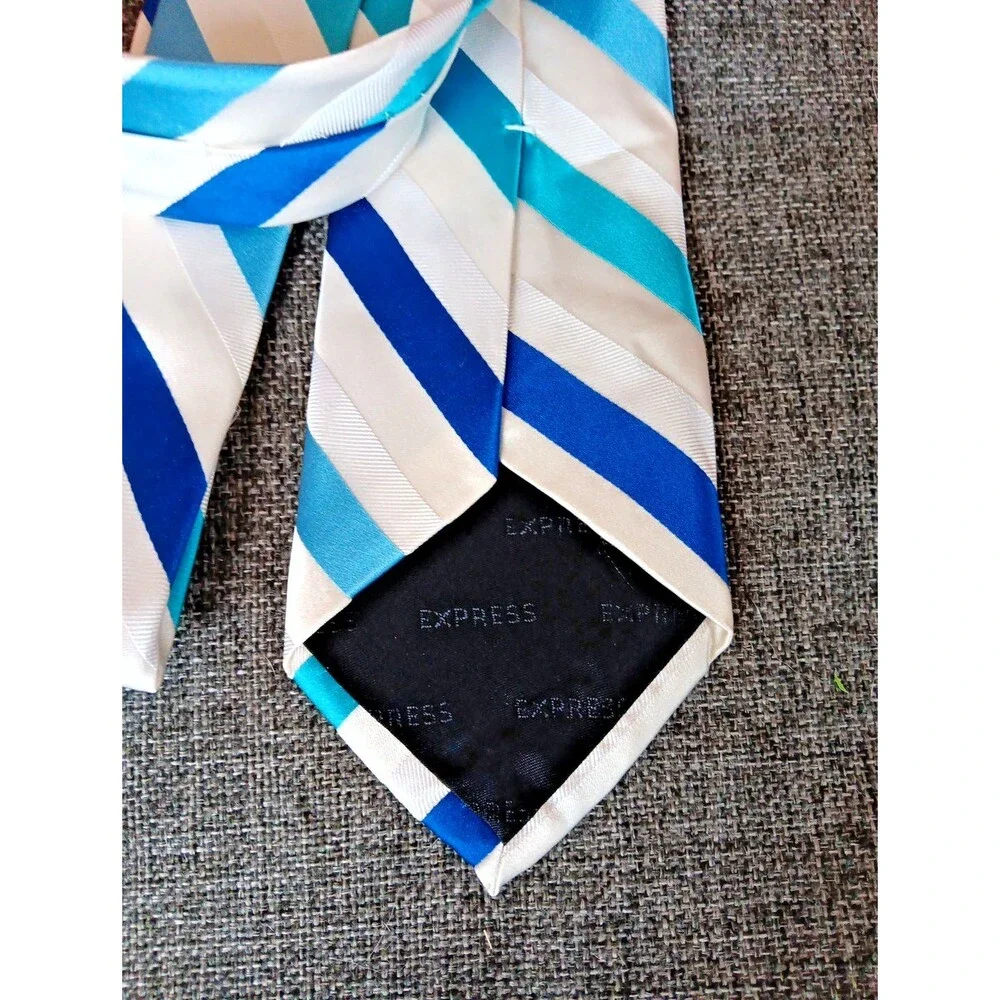 Tie 70s 80s 90s Y2K Mens Express Silk White Blue Stripe 3.75 Wide 61 Long